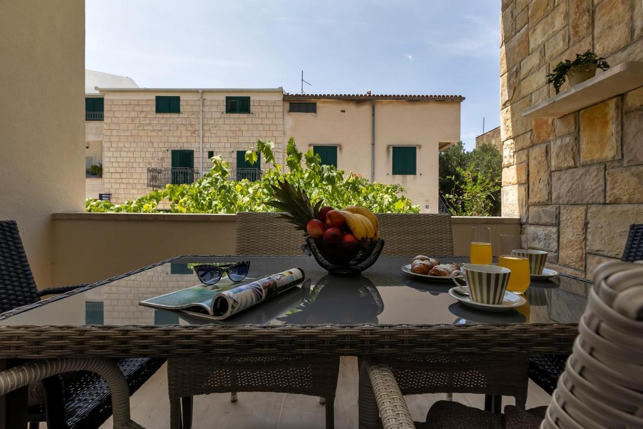 Rafael Apartment Makarska Exterior foto