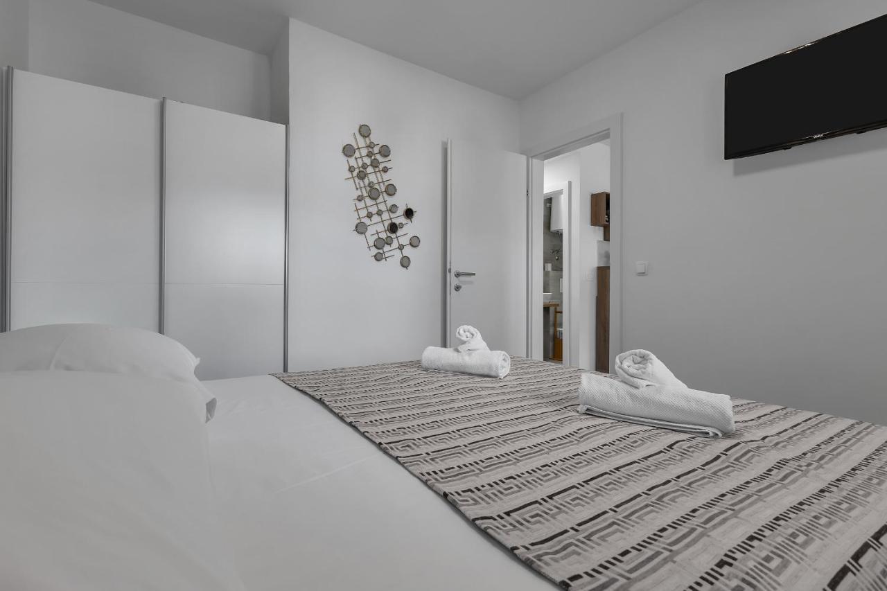 Rafael Apartment Makarska Exterior foto